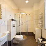 Homestay szállás Zojka